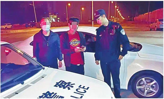 凌晨2点多，网约车司机把乘客拉到公安局门口……