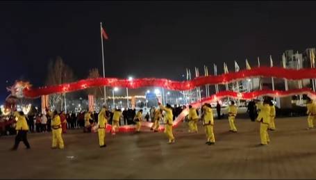 为传承非遗技艺买9块9奶粉致小孩早夭？当事人独家回应质疑：并非放弃孩子选龙灯