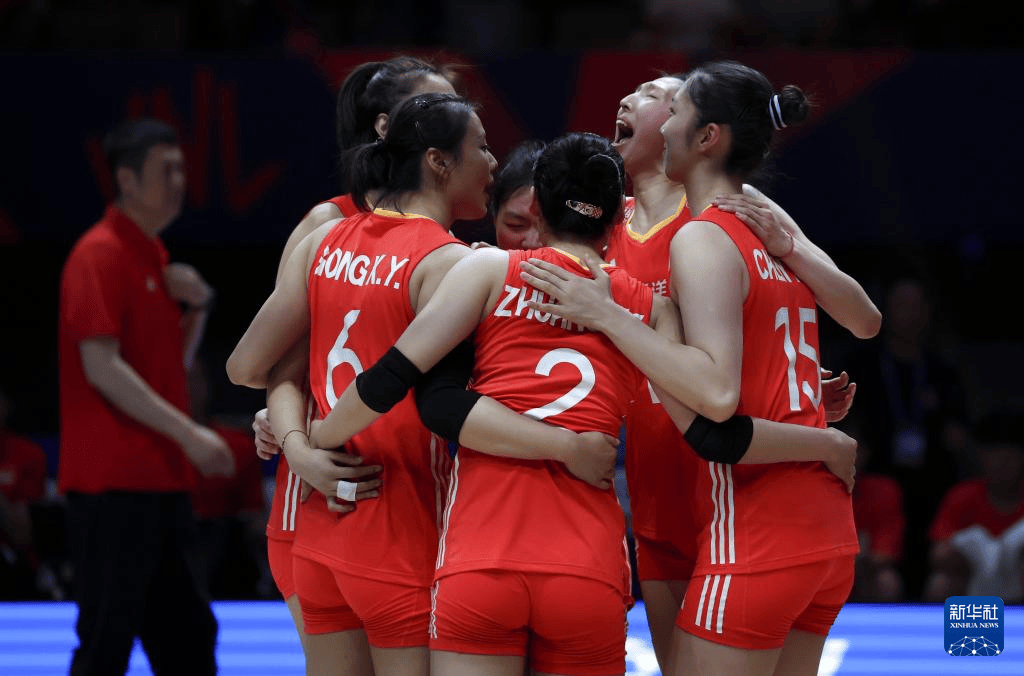 女排世联赛手握5赛点被翻盘 五局大战1人能力被质疑