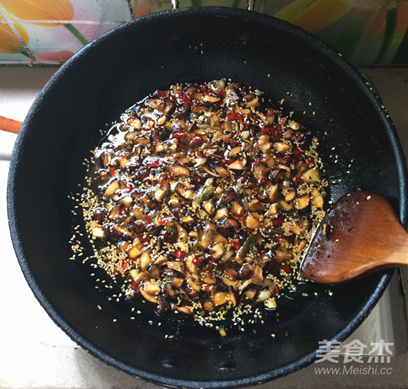厦门炒原油(厦门石油价格是多少)